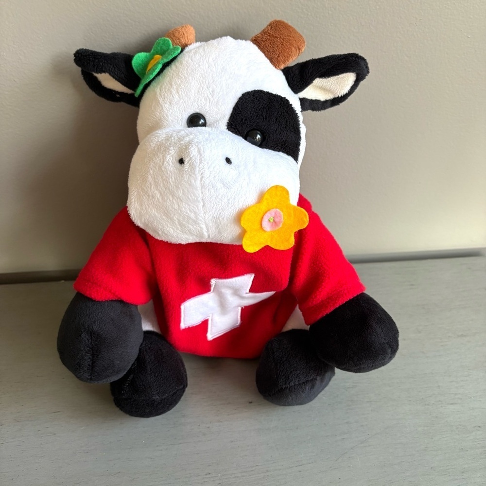 Rodadou Roda Cow Plush Toy Mooing Sounds Switzerland Red Shirt Flower 14 Inch